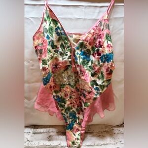 🌸 Victoria’s Secret Floral Satin Teddy | Y2K Lingerie | L